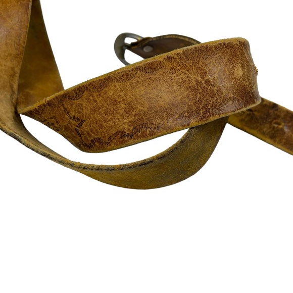 Rare Vintage Levis Stamped Logo Leather Thrashed Tattered Heavy Patina 1970s HTF - Picture 12 of 16